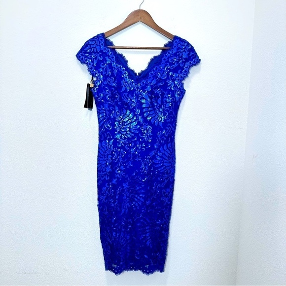 Tadashi Shoji Bright Cobalt‎ Blue Embroidered Lace V Neck Sequin Cap Sleeve - Picture 1 of 6